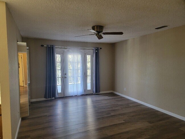 Building Photo - Very Nice 3bd 2 bath House for rent in Cameron Park