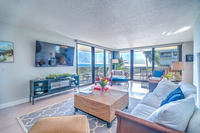 Building Photo - 5480 N Ocean Dr