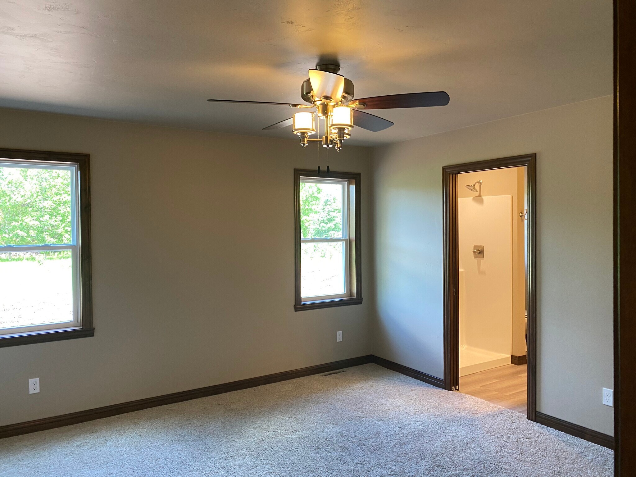 MASTER BEDROOM - 629 Diversity Dr