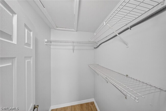 Building Photo - 2400 55th Terrace SW
