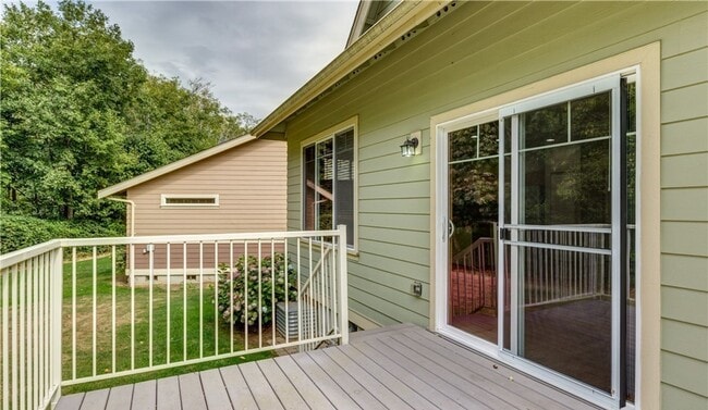 Building Photo - 2081 Calico Loop