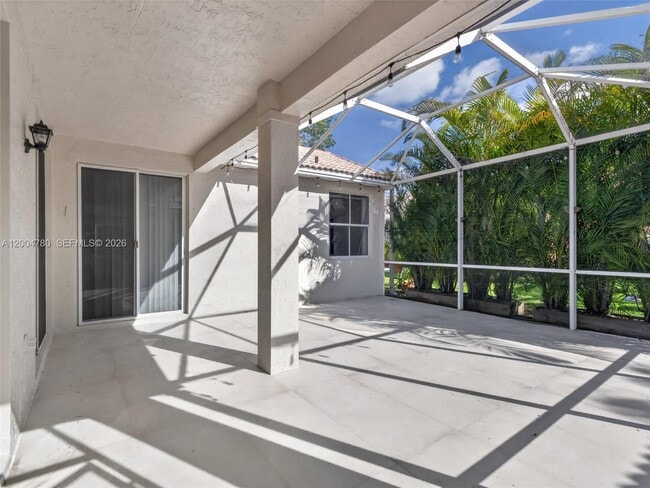 Building Photo - 875 Savannah Falls Dr