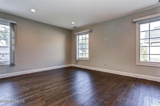 Building Photo - 1-3 Church St