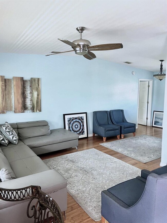 Building Photo - 31107 Ave I