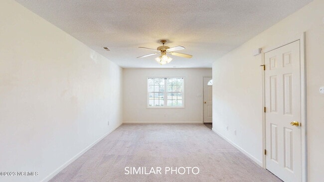 Building Photo - 104 E Coopers Ct