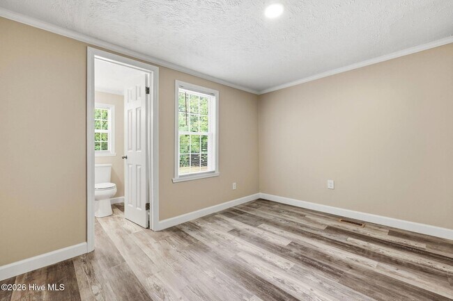 Building Photo - 3156 Reservation Rd