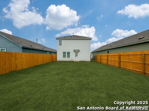 Building Photo - 2814 Charpak Dr