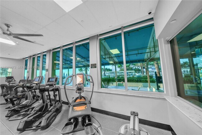 Building Photo - 2501 S Ocean Dr