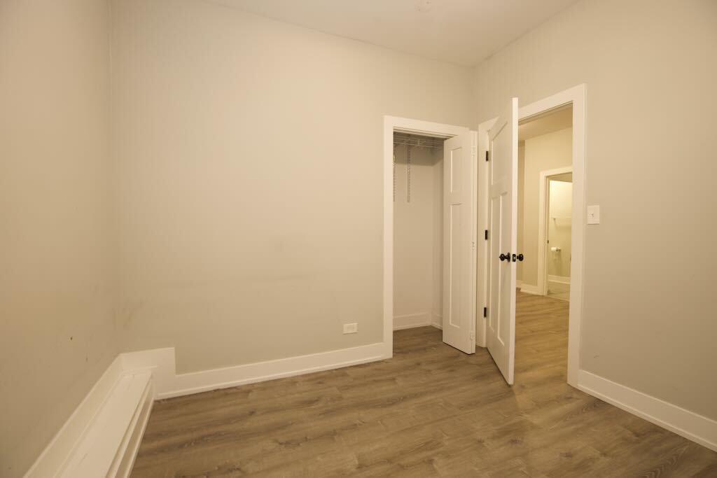 Building Photo - 4856 N Damen Ave