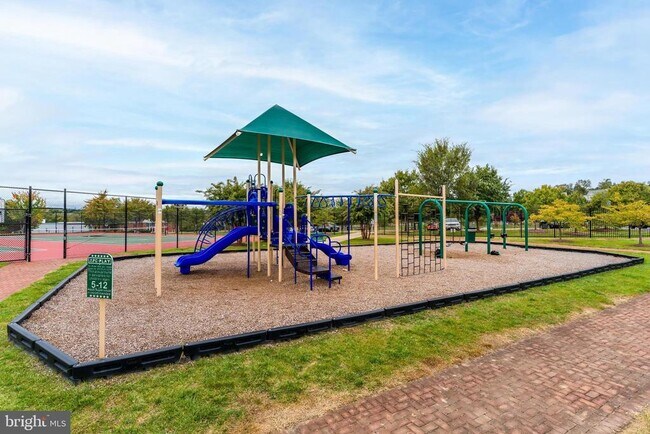 Building Photo - 16329 Flotsam Ln