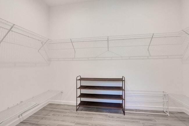 Building Photo - 10736 SW Estella Ln