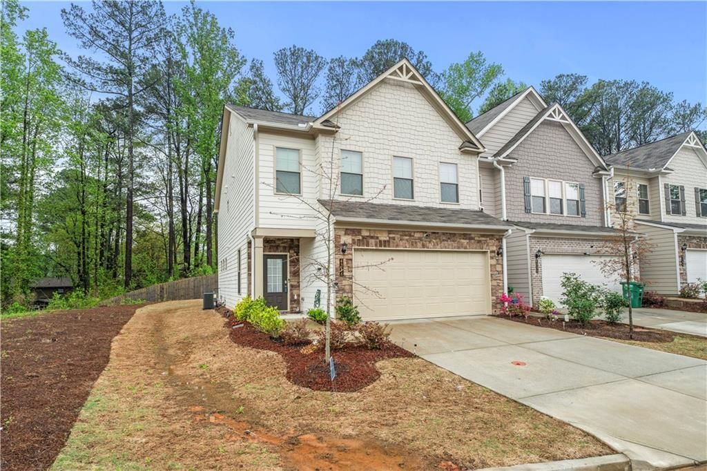 Building Photo - 4346 Ava Oak Ln