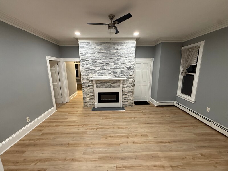 Building Photo - 249-251 Orms St