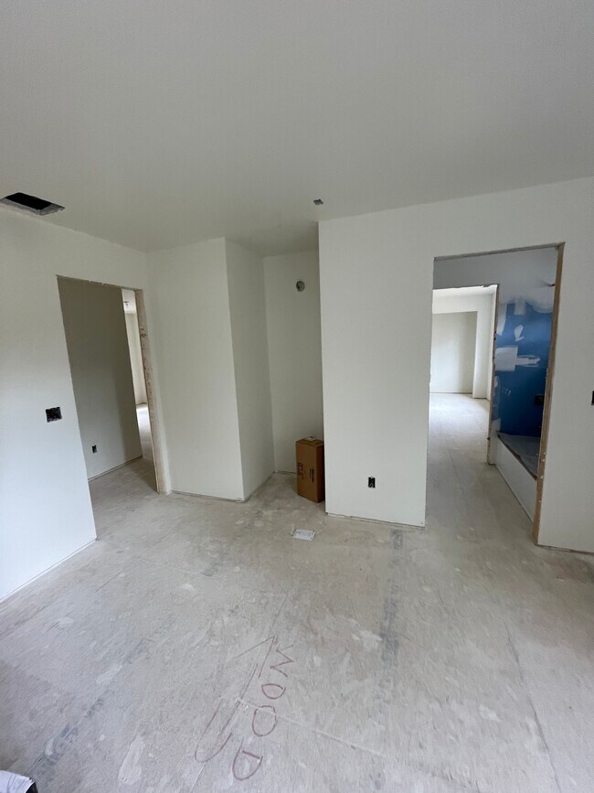Building Photo - 518 S Wc Riles St