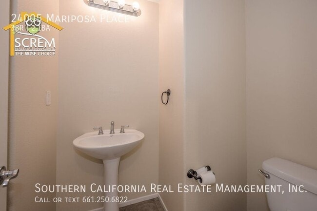 Building Photo - 24005 Mariposa Pl