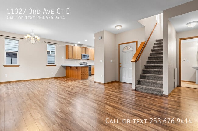 Building Photo - 11327 3rd Ave Ct E