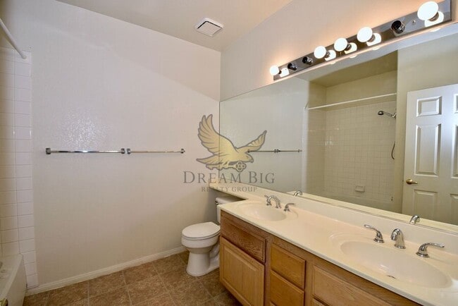 Building Photo - 3320 S Fort Apache Rd