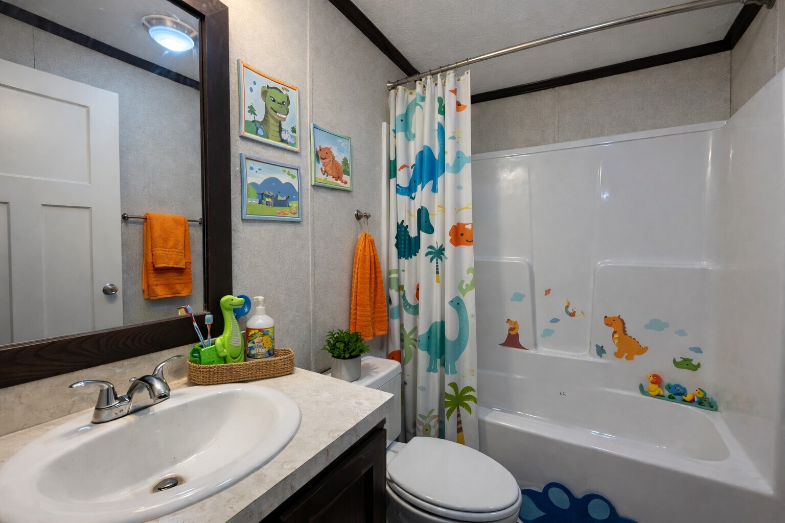 Building Photo - 10610 State Rte 762