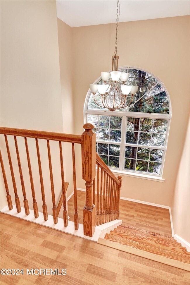 Building Photo - 43 Hummingbird Ct