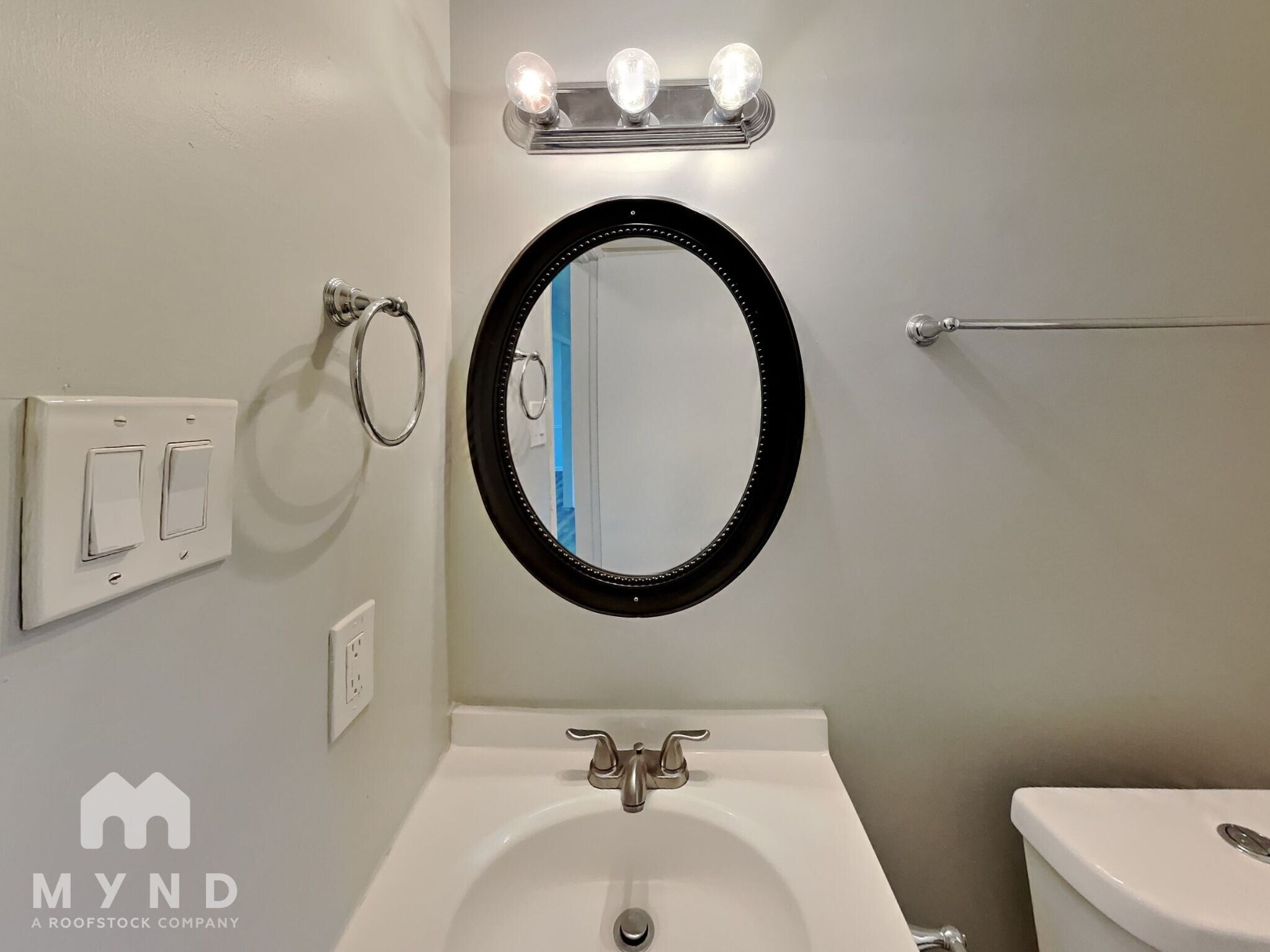 Building Photo - 201 Indian Trail