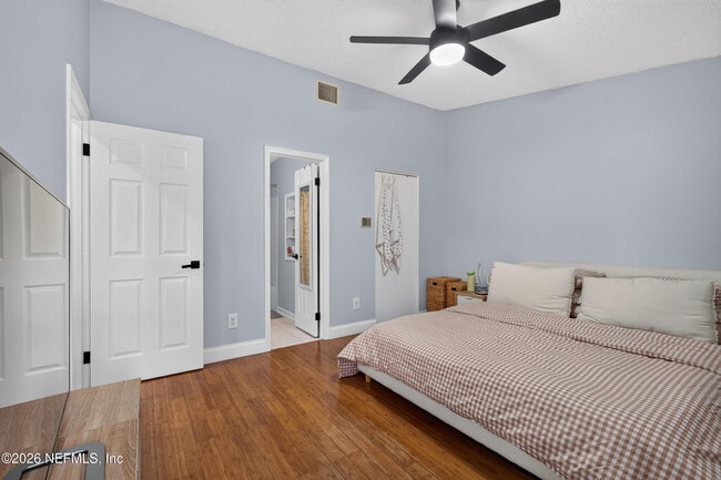 Building Photo - 9351 Arbolita Way