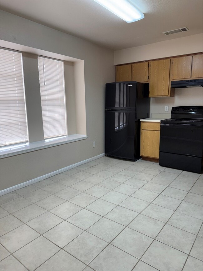 Building Photo - 6706 Tamar Dr