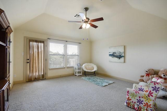 Building Photo - 9900 Tree Bend Cove
