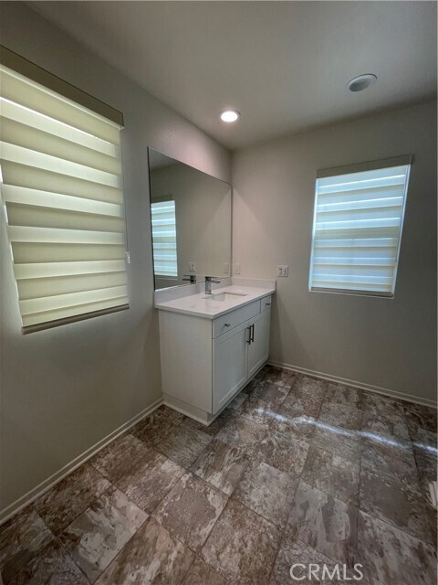 Building Photo - 13118 Rosamond Ct