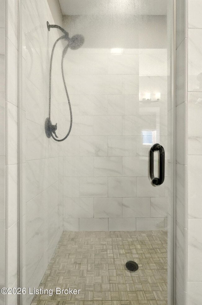 Building Photo - 10910 Kings Crown Dr