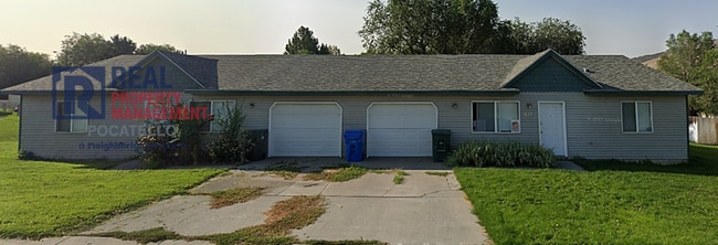 Building Photo - 925 Roper St