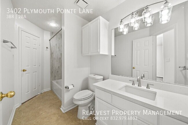 Building Photo - 3402 Plymouth Pointe Ln