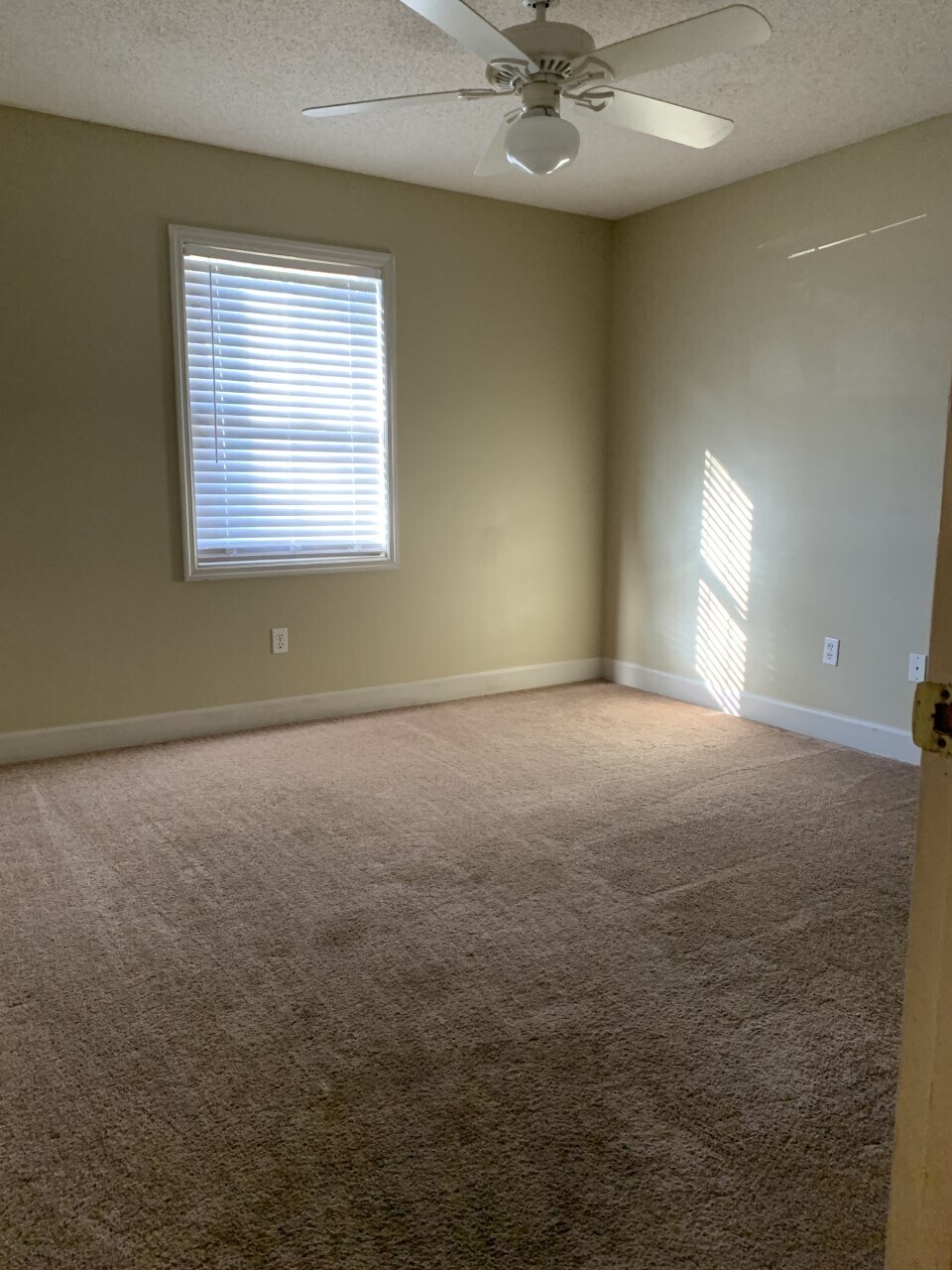 Building Photo - 1601 Red Fox Trail
