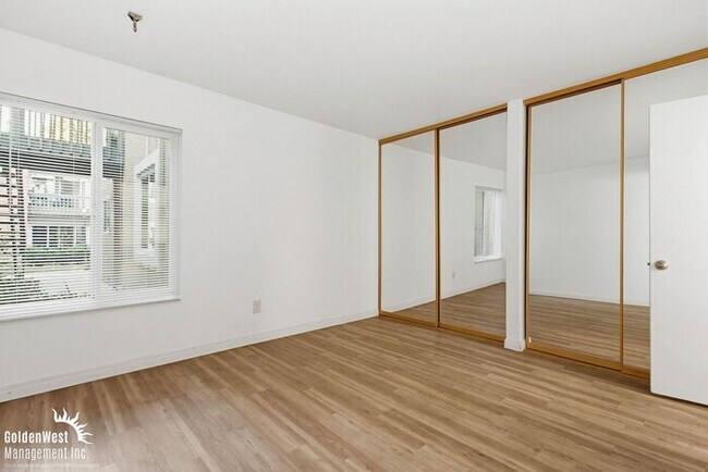 Building Photo - Charming 2Bdm 2Ba Condo in a Gated Community in Rancho Bernardo!