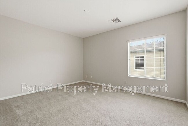 Building Photo - 13441 N 151st Dr