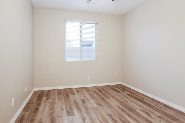 Building Photo - 2741 W Bowker St