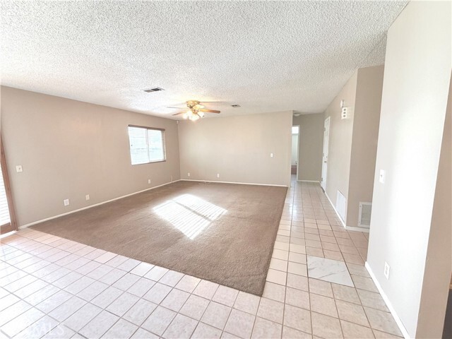 Building Photo - 942 W Cumberland St