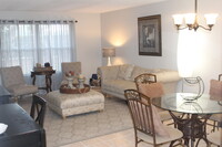 Building Photo - 13115 Belhaven Ct