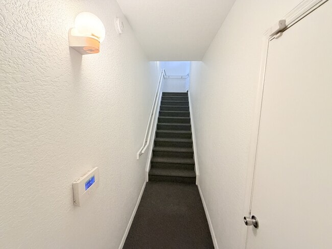 Building Photo - 1302 Belmont Ln