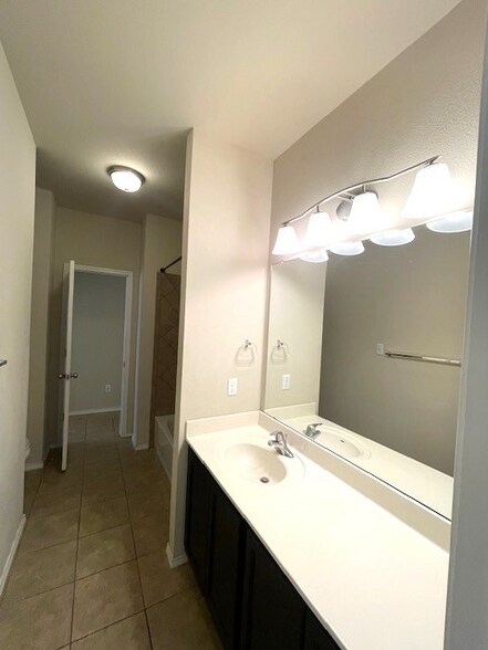 Building Photo - 6512 La Sol Ln