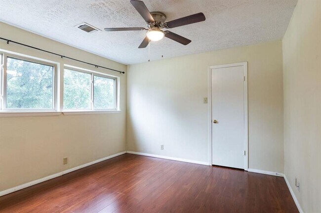 Building Photo - 17423 Baronshire Dr