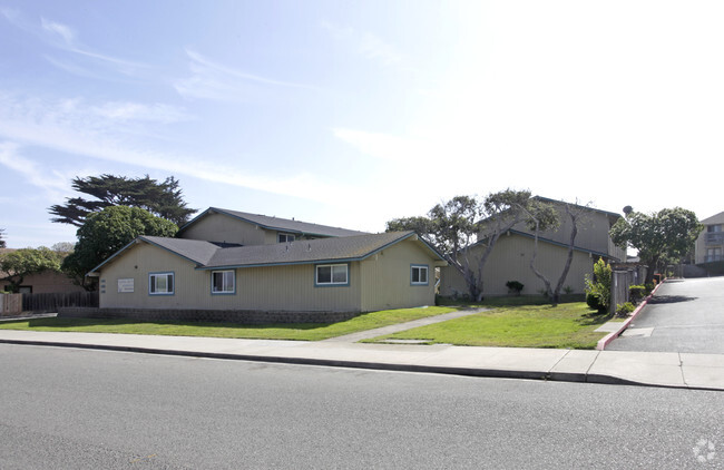 Primary Photo - Marina Dune Apartments