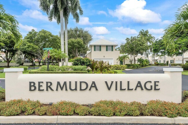 Building Photo - 17161 Bermuda Village Dr