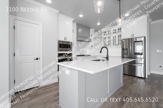 Building Photo - 3100 Needle Dr