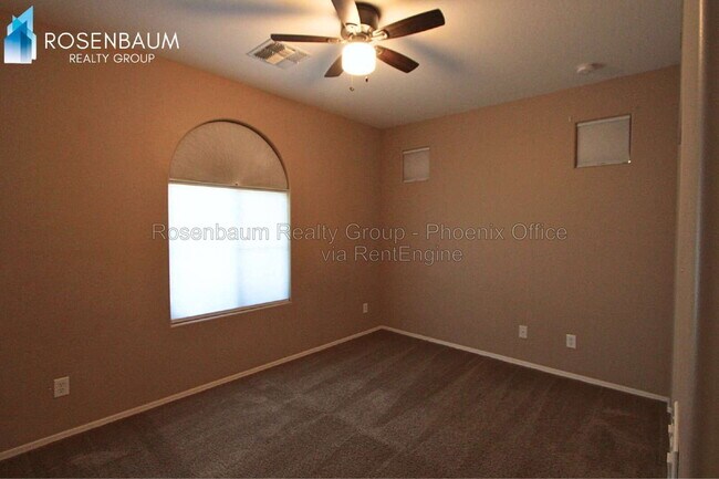 Building Photo - 2756 E Rakestraw Ln