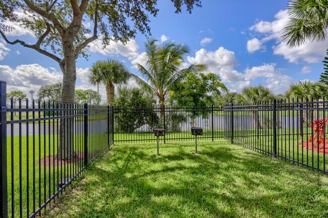 Building Photo - 6306 Crescent Lake Way