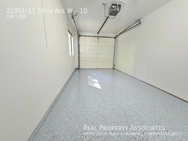 Building Photo - 21901 58th Ave W