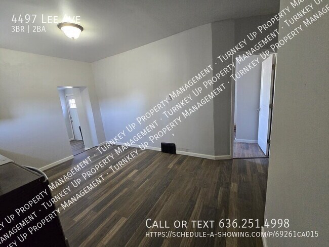 Building Photo - 4497 E Lee Ave