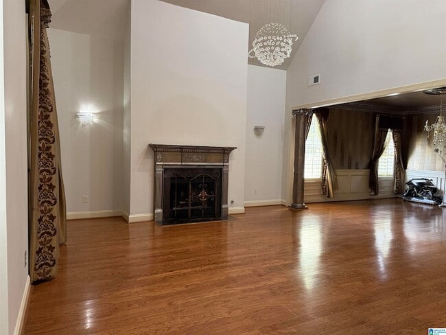 Building Photo - 2304 Arbor Glen