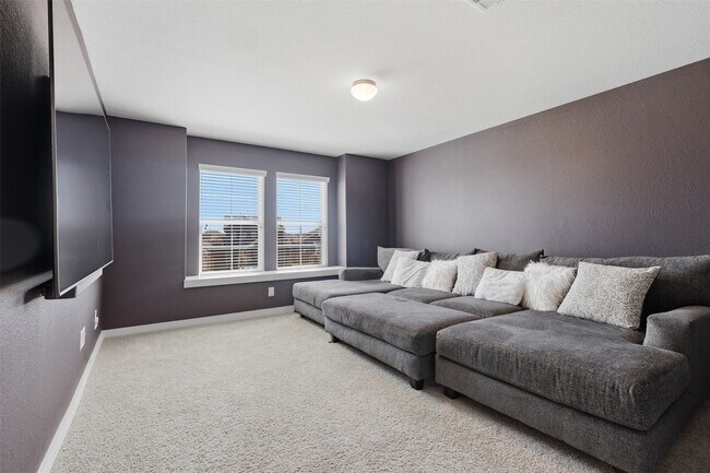 Building Photo - 7415 Casuna Ln