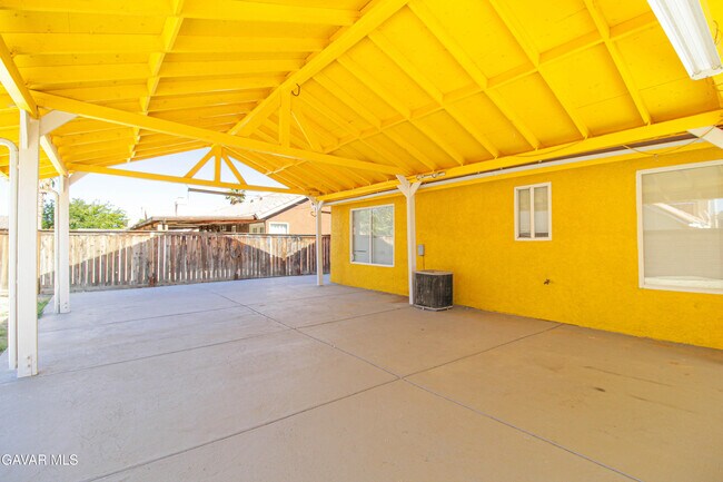 Building Photo - 36805 Alder St